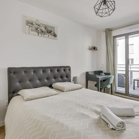 Superbe Appartement Avec Balcon Et Parking Proche Paris Saint-Denis-en-Margeride Exterior foto