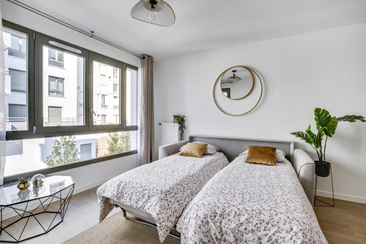 Superbe Appartement Avec Balcon Et Parking Proche Paris Saint-Denis-en-Margeride Exterior foto