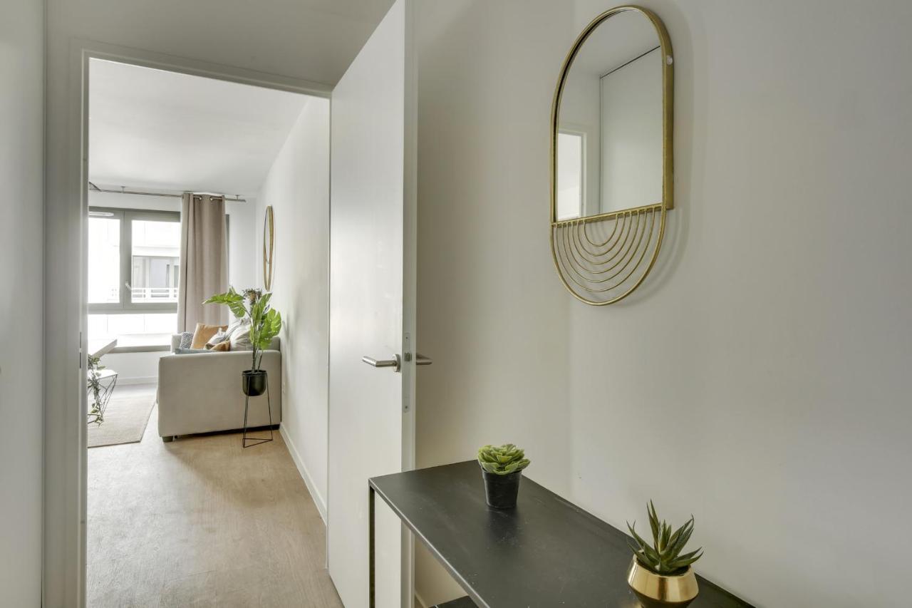 Superbe Appartement Avec Balcon Et Parking Proche Paris Saint-Denis-en-Margeride Exterior foto