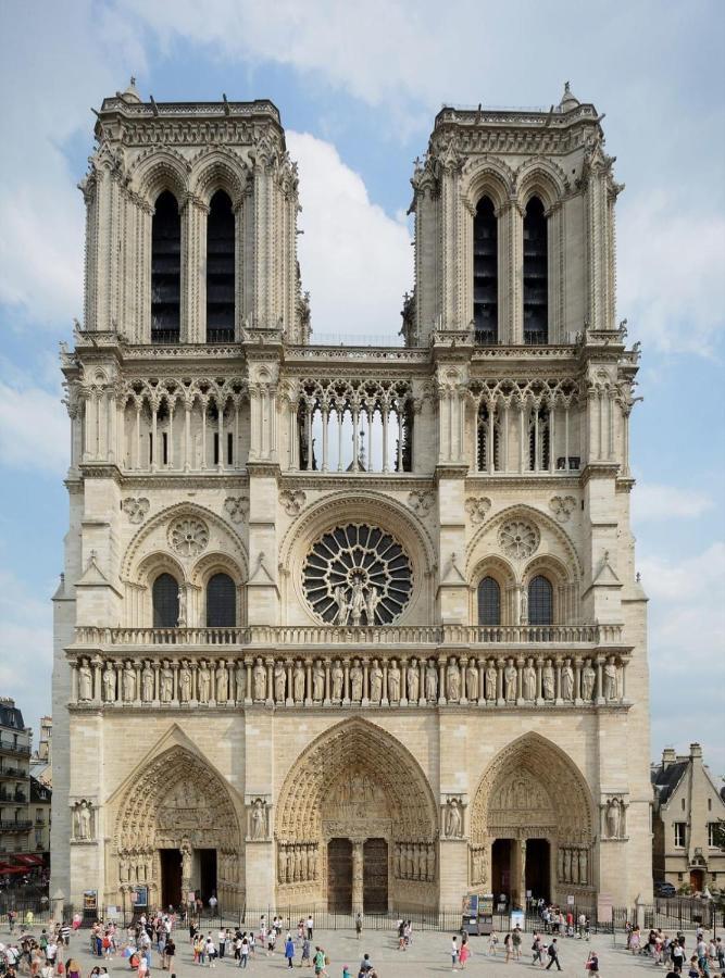 Superbe Appartement Avec Balcon Et Parking Proche Paris Saint-Denis-en-Margeride Exterior foto